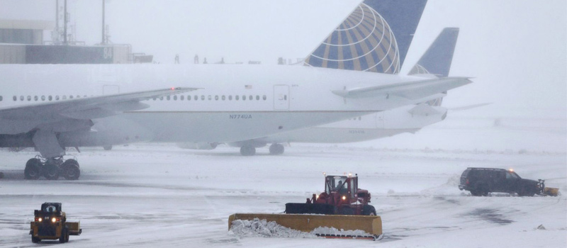 1600 vuelos cancelados por tormentas invernales en EE.UU